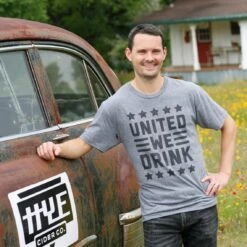 United We Drink Tee -Busch Store United We Drink Mens 002